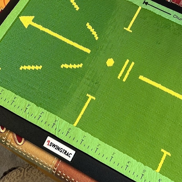 Golf Training Mat - Green - Picture 3 of 7